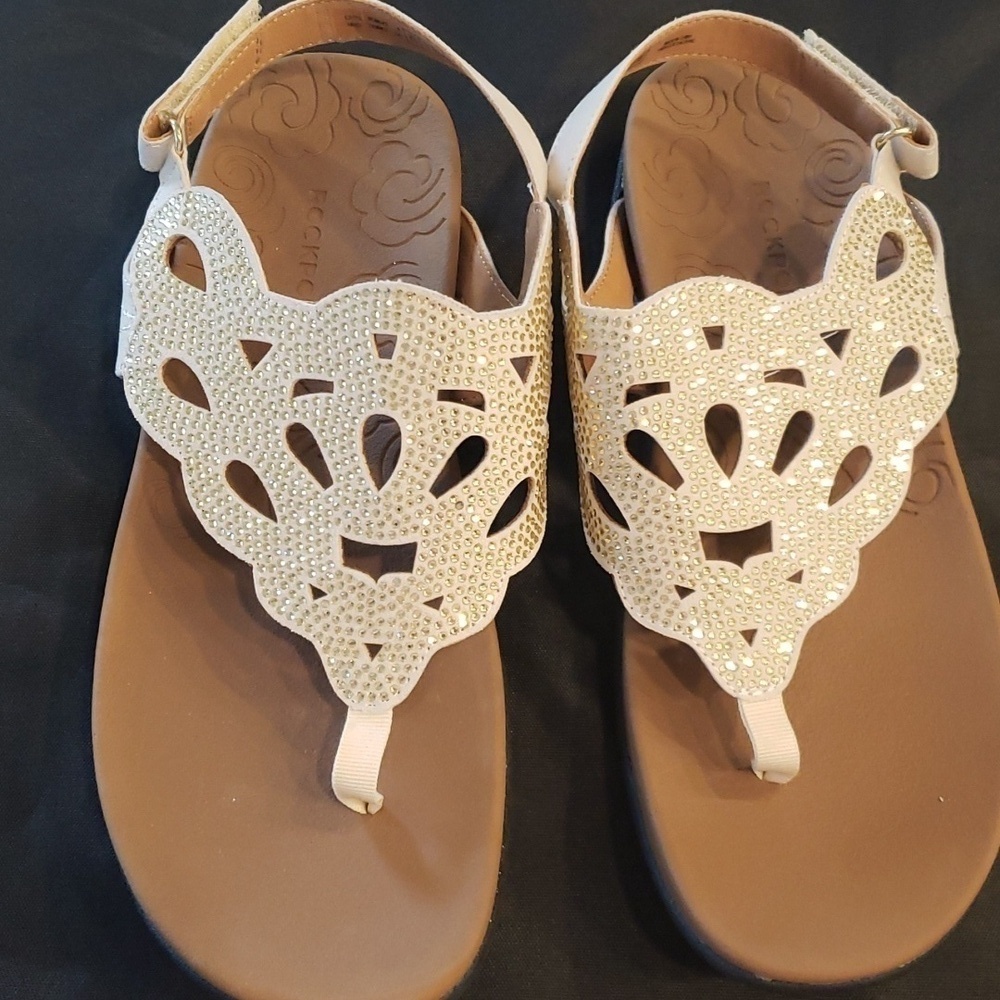 Rockport Ridge slingback rhinestone sandal in gold